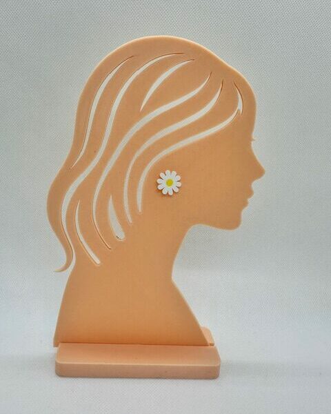 Boucles d’oreilles clous “Marguerite”