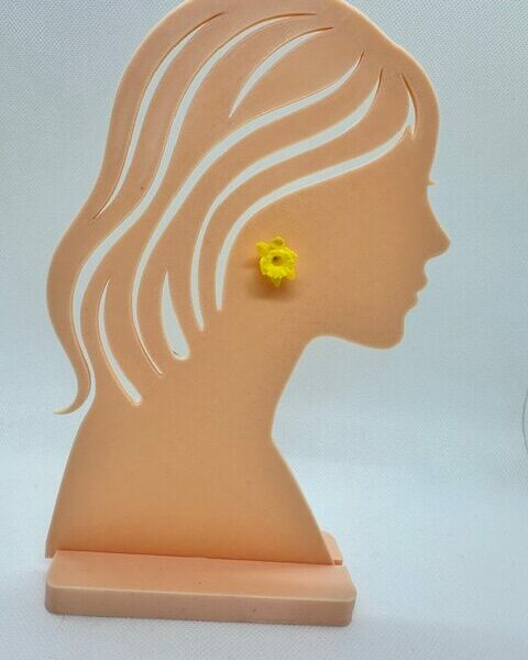 Boucles d’oreilles clous “Jonquille”